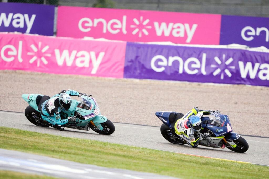 Héctor Garzó y Jordi Torres dieron a España un fin de semana de éxitos en MotoE.
