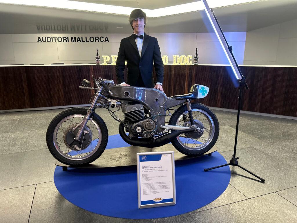 Fotografía Ossa 250 Santiago Herrero y Antonio Ramos, Gala Campeones 2024 FIM